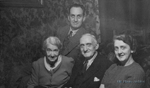 The Laws Family 1940s