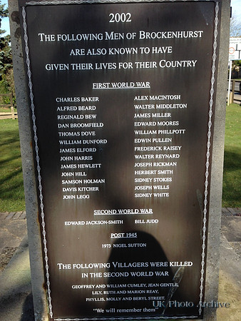 Brockenhurst War Memorial Photo 2