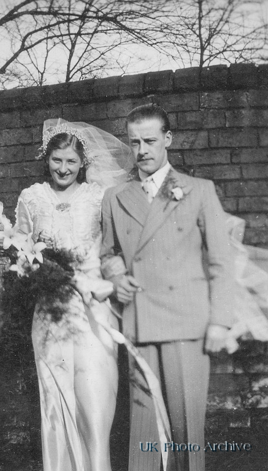 A 1940s Wedding