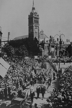 The Funeral Of Boy 1st Class J T Cornwell VC Royal Navy Photo 1