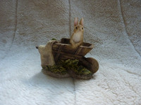 Border Fine Arts Peter Rabbit Figurine