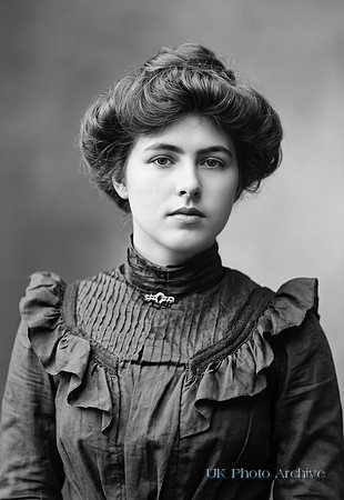 Viola Mary Bawtree 1900