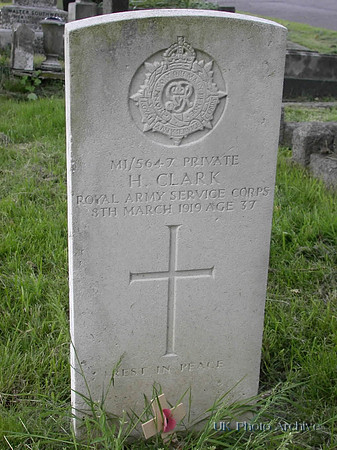 Clark H Pte M1/5647 Army Service Corps SUTTON CEMETERY