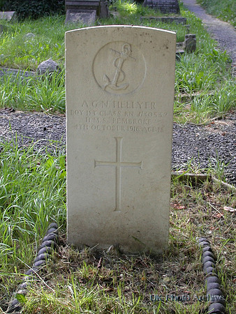 Hellyer A G N Boy 1st Class HMS Pembroke Royal Navy All Saints Churchyard Carshalton Surrey