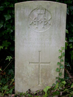Holden A E L/Cpl 47367 20th Hussars WALTON-ON-THE-HILL (ST. PETER) CHURCHYARD