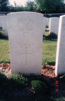 Levitt Sydney Levitt 2nd Lt 16th Kings Royal Rifle Corps UNICORN CEMETERY, VENDHUILE FRANCE