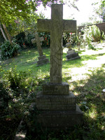 Robinson L G S Lt MC Royal Flying Corps Cheam Cemetery Photo No 1