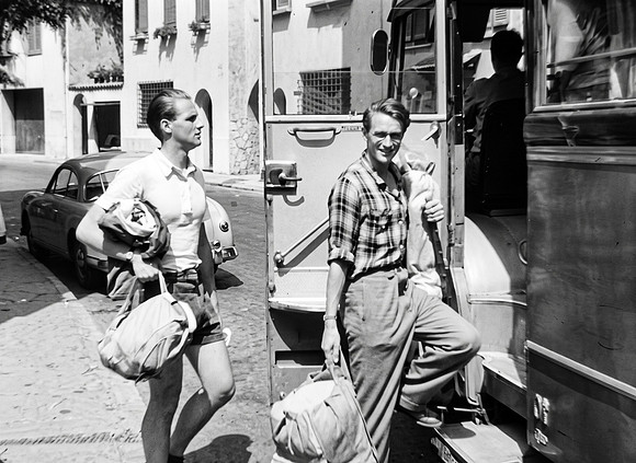 Going On A Coach Trip In The 1950s