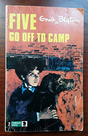 Book 7 Five Go Off to Camp 1972 Paperback Edition