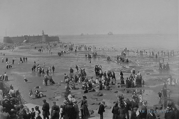 New Brighton Beach And Battery c.1900