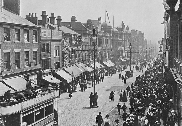 Briggate Leeds 1904