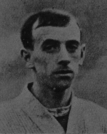 Walker F L/Cpl 23757 13th Yorkshire Regiment De Ruvignys Roll Of Honour Vol 4