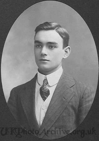 Saunders C Rfn 2719 12th London Regiment (The Rangers) Croydon Roll Of Honour