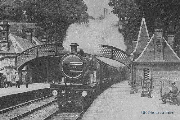 Midland 4-4-0 At Cromford Station 1910
