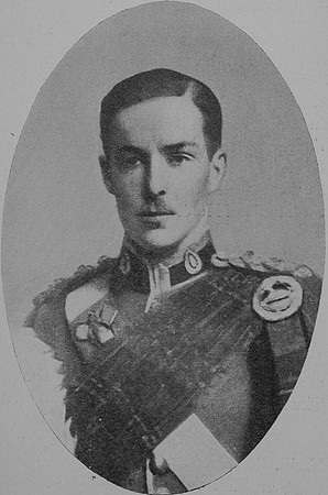 Traill S G Major 1st Cameron Highlanders (2) The Sword Of The North Highland Memories Of The Great War - Dugald MacEchern