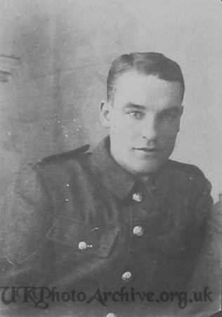 Tyler E V Pte MM Queen's Royal West Surrey Regiment Croydon Roll Of Honour