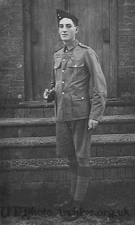 Stevens A W Pte T2079 4th The Queen's (Royal West Surrey Regiment) Croydon Roll Of Honour