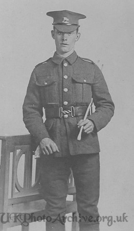 Turner G J Pte 4th Queen's Royal West Surrey Regiment Croydon Roll Of Honour