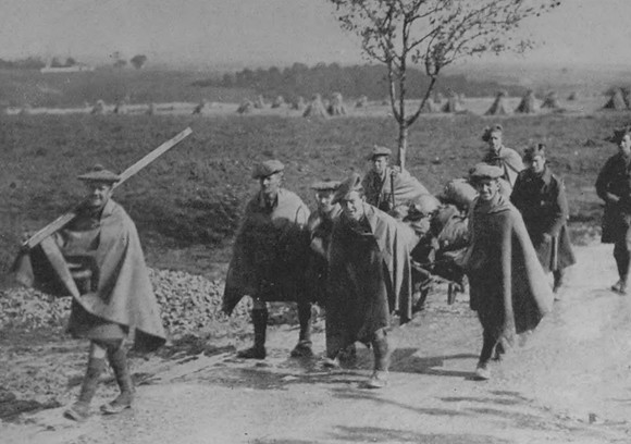 Highlanders On The March On The Western Front
