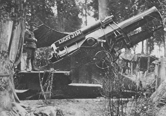 A Close Up Of A Heavy Howitzer Before The Battle Of he Somme