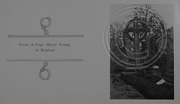 Young H Captain Royal Garrison Artillery Grave (1) The Sword Of The North Highland Memories Of The Great War - Dugald MacEchern