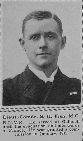 Fish S H Lt Comm MC Hood Btn RNVR The Sphere 5th Oct 1918
