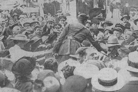 Robinson W L Lt VC RFC The Graphic 11th Sep 1916 2