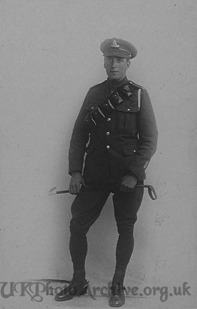 Searle A J Dvr L/45173 Royal Field Artillery Croydon Roll Of Honour
