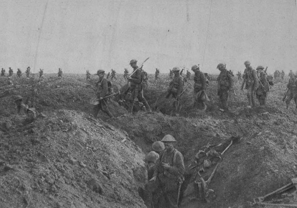 British Reinforcements Advancing Towards Flers On 15th Sep 1916