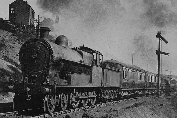 No 5713 Prince Of Wales Climbs Out Of Huddersfield Past Longwood