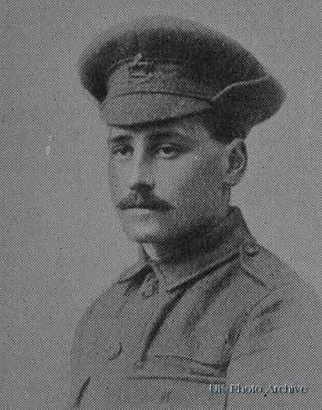Hellyer G P Cpl 1972 5th Kings Liverpool Regiment De Ruvignys Roll Of Honour Vol 1