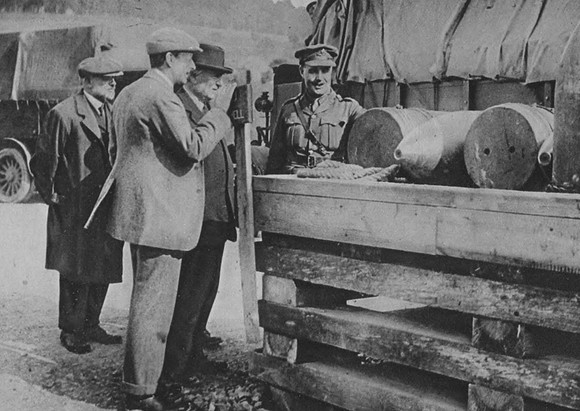 The Prime Minister Mr Asquith Inspecting Shells On The Western Front During A Three Day Visity