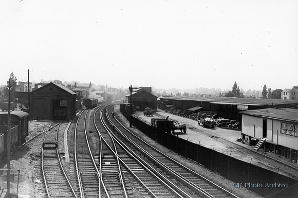 Epsom Town Station Surrey 2