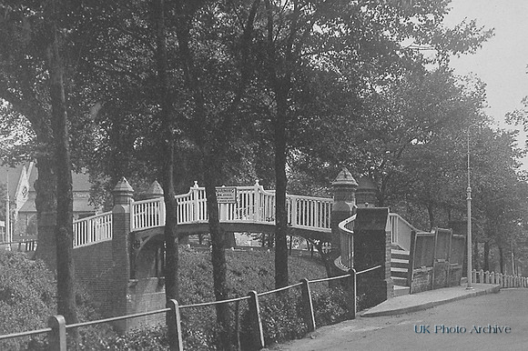 Angel Bridge Sutton 1920s
