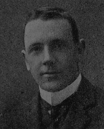 MacRae J A Tpr 235609 13th Yorkshire Regiment De Ruvignys Roll Of Honour Vol 4