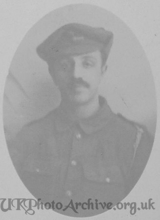 Wells W A Pte 17th Royal Fusiliers Croydon Roll Of Honour