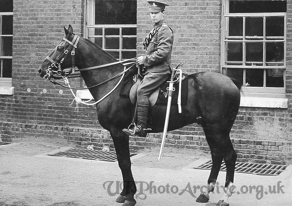 Walter F C Bmdr Royal Field Artillery Croydon Roll Of Honour