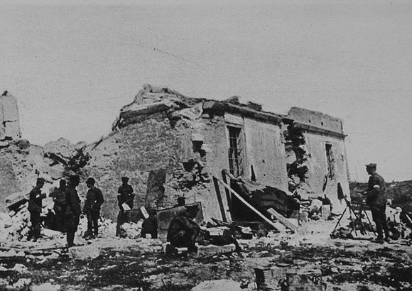 Allied Troops At The Wrecked Lighthouse On Cape Helles
