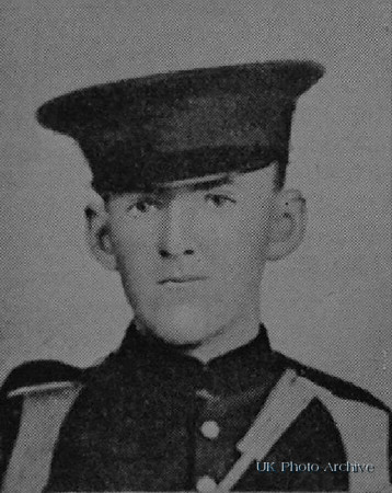 Cameron M A Pte 22557 15th Canadian Infantry De Ruvignys Roll Of Honour Vol 1
