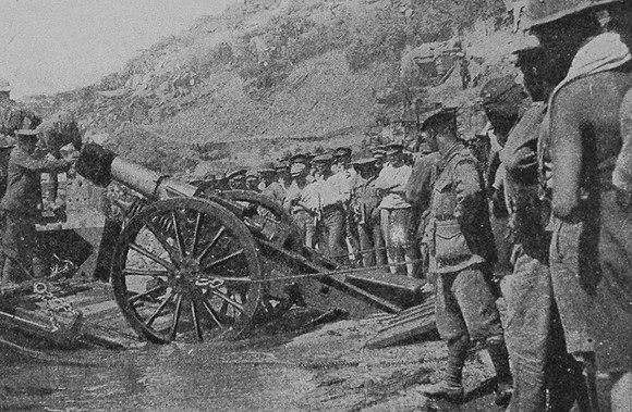British Troops Landing Guns At Gallipoli