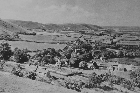 The Village Of Poynings Sussex 1920s
