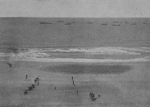 Mine Sweepers Off Scarboough And Cavalry On The Sands