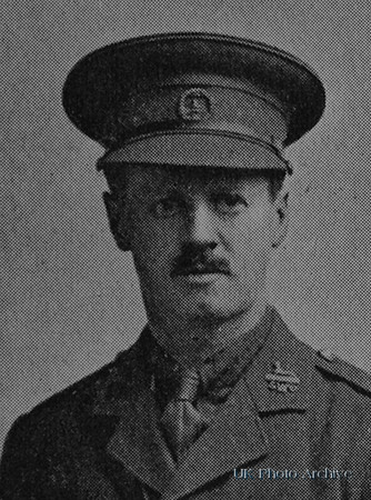 Lewis C V Lt 11th South Wales Borderers De Ruvignys Roll Of Honour Vol 1