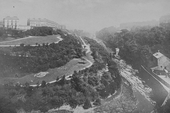 The Water Of Leith And Eton Garden From Dean Bridge Edinburgh 1920s