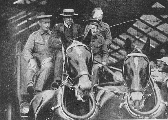 Wounded British Soldiers Arriving A Waterloo After The Retreat From Mons