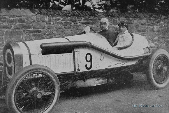 W O Bentley And The Car He Drove In The 1922 T.T.