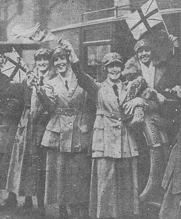 Women In The WRAF Celebrating The End Of The War