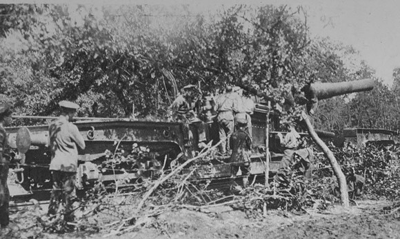 A British Heavy Gun On The Somme
