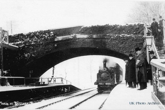 Carshalton Beeches Station