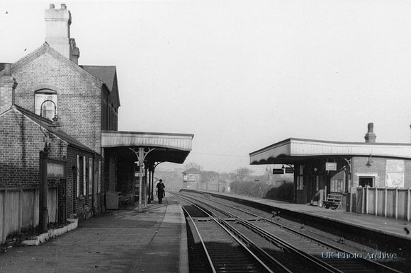 Hackbridge Station c.1920